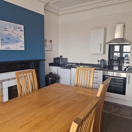 2 The Green, Exceptional Large House, Sea Views Loads Of Bathrooms Seaton Carew Kültér fotó