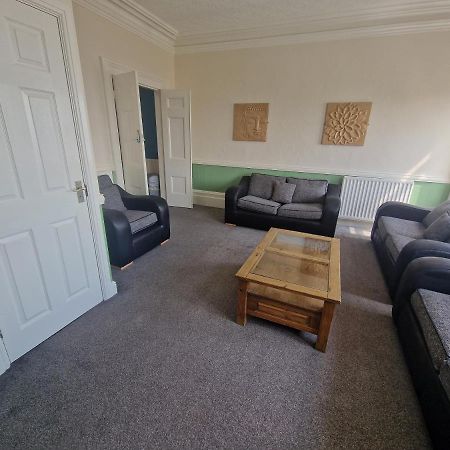 2 The Green, Exceptional Large House, Sea Views Loads Of Bathrooms Seaton Carew Kültér fotó