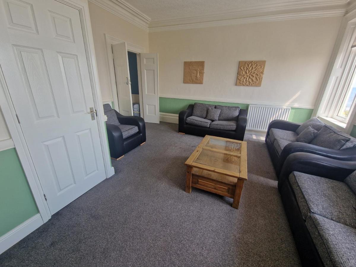 2 The Green, Exceptional Large House, Sea Views Loads Of Bathrooms Seaton Carew Kültér fotó