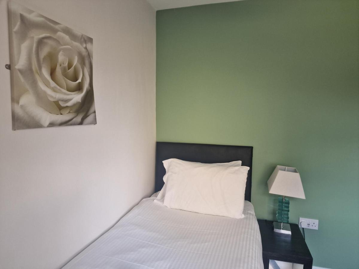 2 The Green, Exceptional Large House, Sea Views Loads Of Bathrooms Seaton Carew Kültér fotó