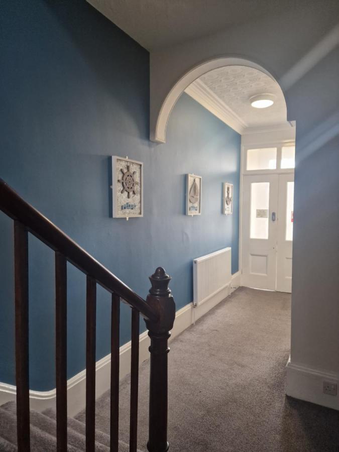 2 The Green, Exceptional Large House, Sea Views Loads Of Bathrooms Seaton Carew Kültér fotó