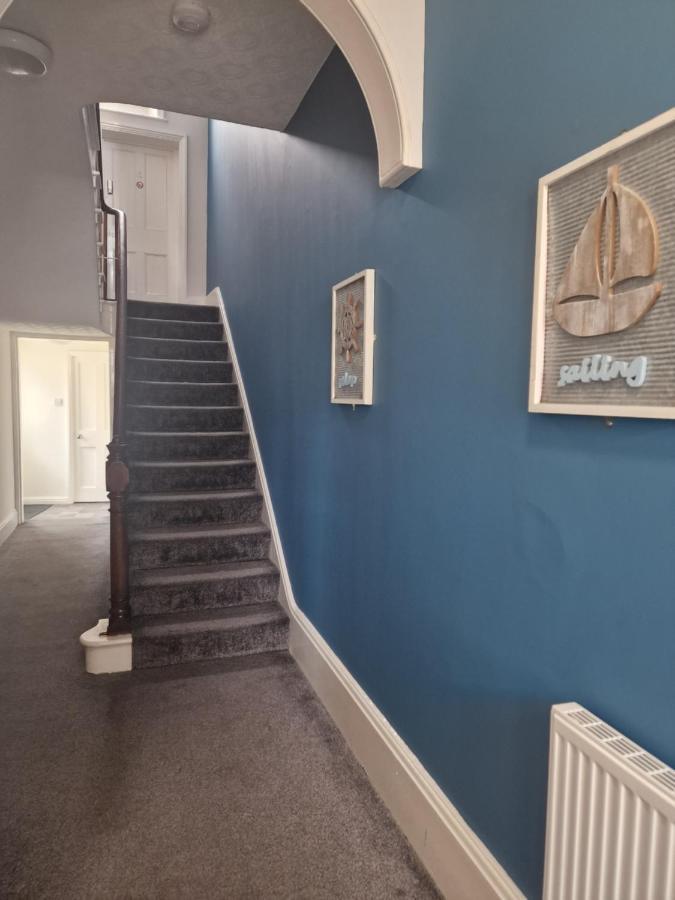 2 The Green, Exceptional Large House, Sea Views Loads Of Bathrooms Seaton Carew Kültér fotó